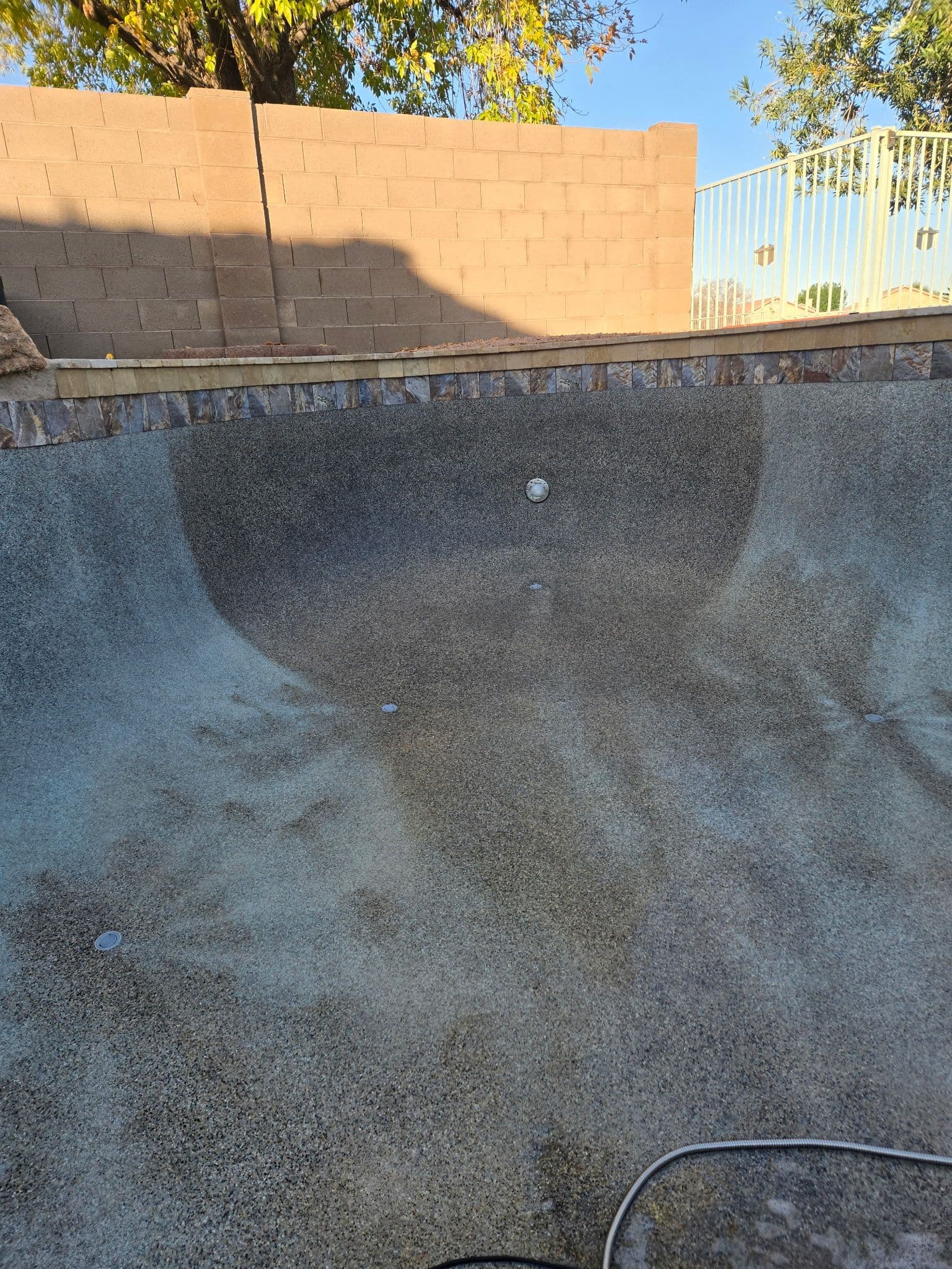 Gallery photos for Crystal Clear Acid Wash for a Sparkling Pool Oasis: Image #3