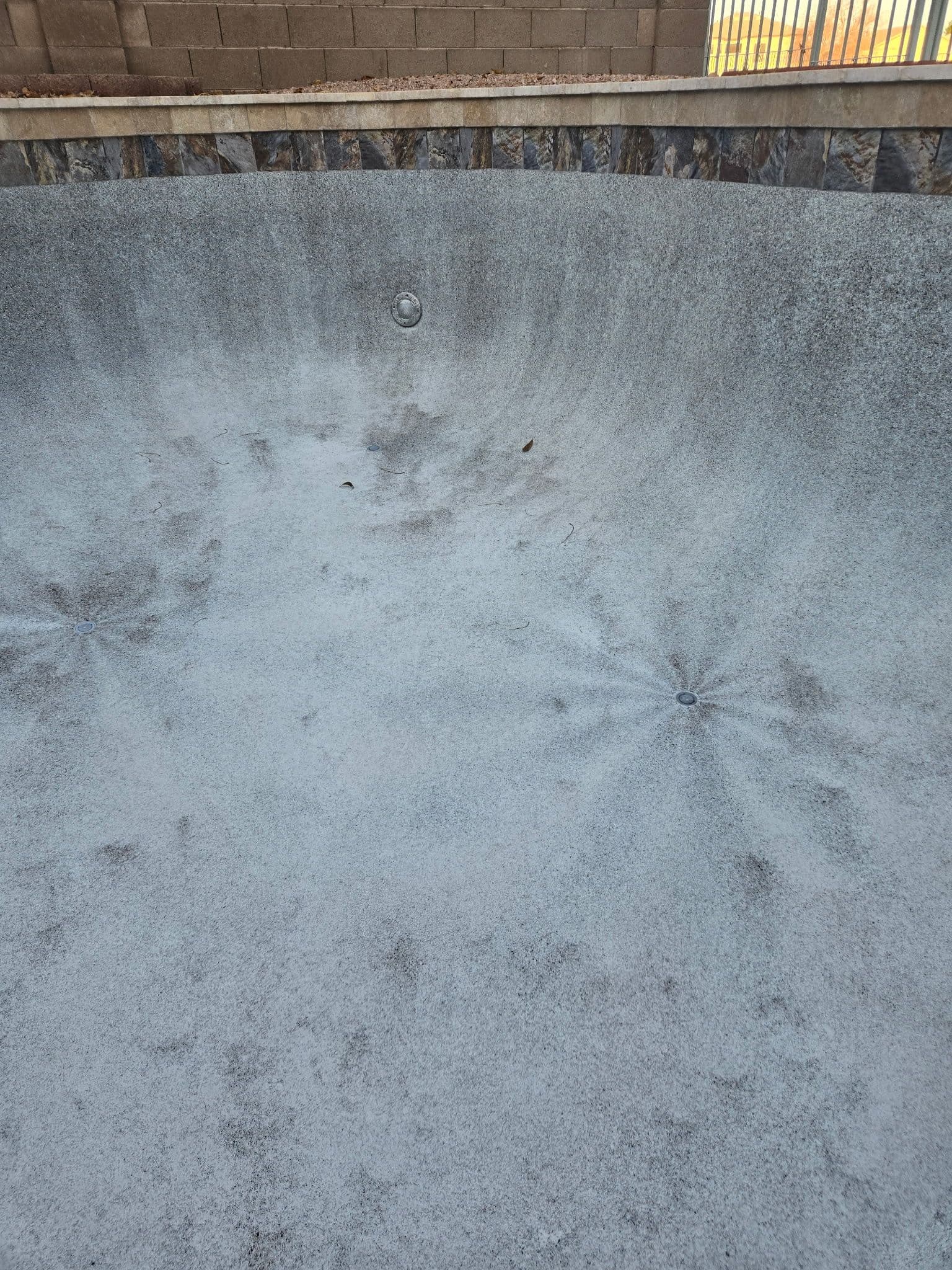 Gallery photos for Crystal Clear Acid Wash for a Sparkling Pool Oasis: Image #2